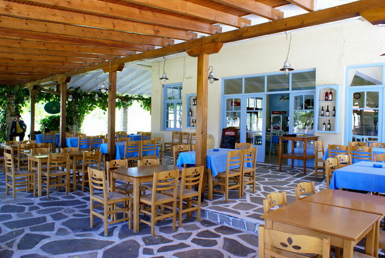 "Barba Yioryis" tavern